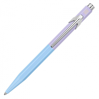 caran d ache 849 Kugelschreiber designed von Paul Smith 4 Edit in skyblue | lavender, hellblau-flieder, front